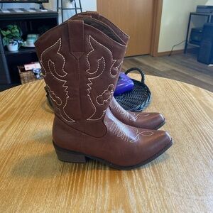 She Sole cowgirl boots, size 39, US 8 ladies